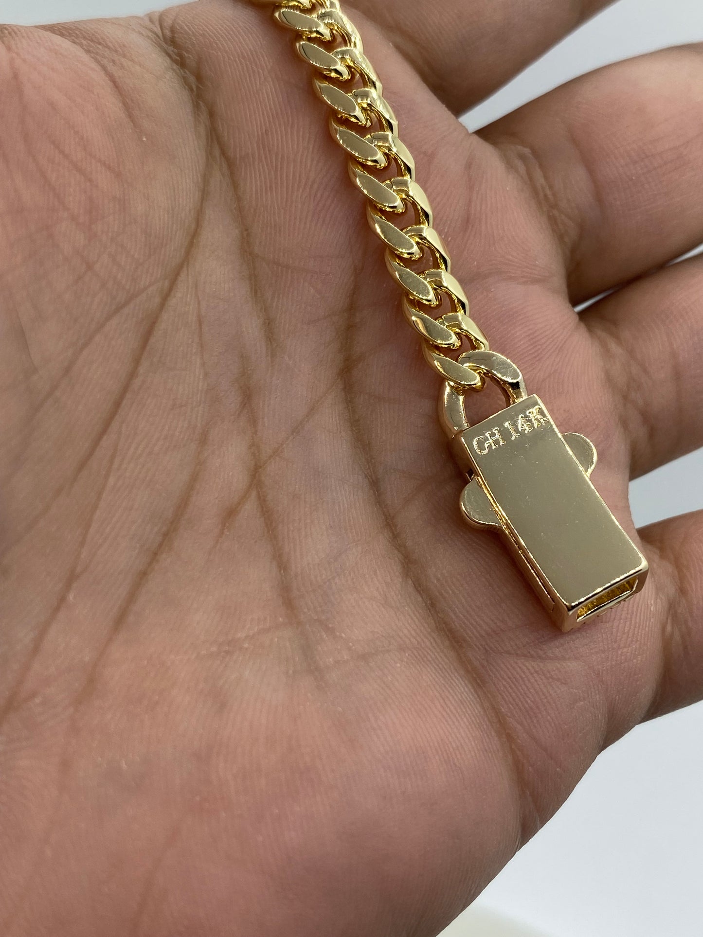 Mona co Cuban Link Bracelet