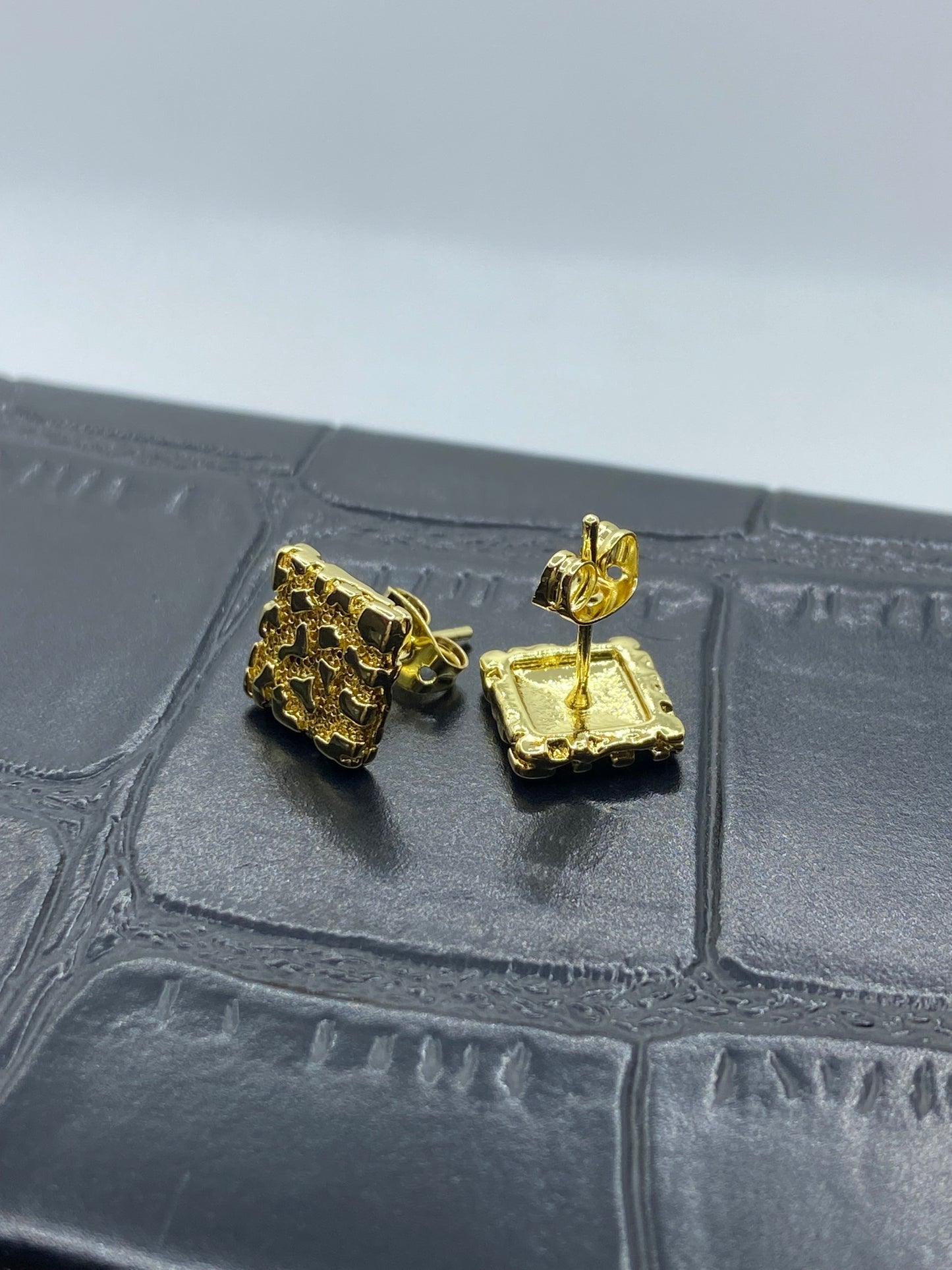 Nugget Stud earrings