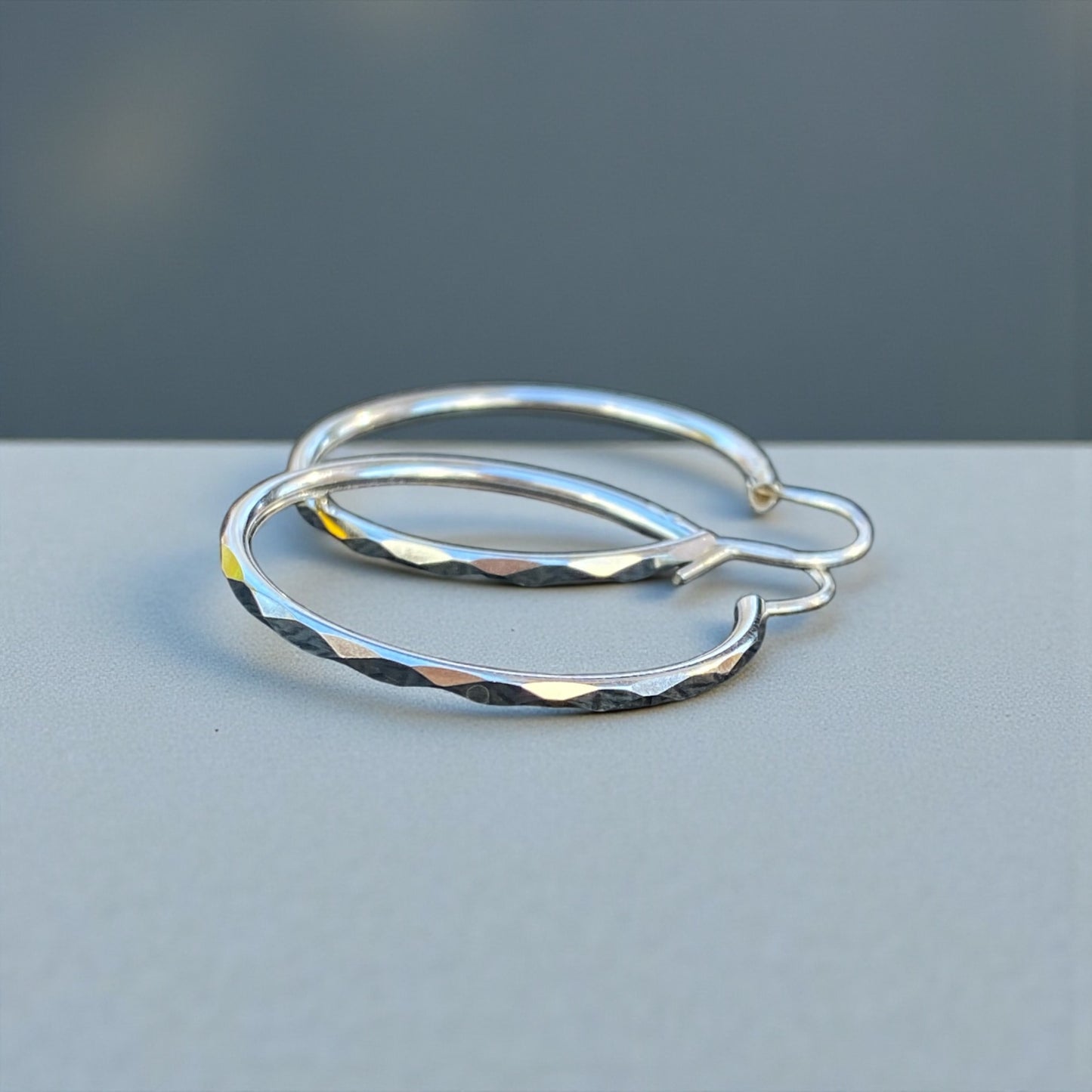 33 mm Silver 925. Hoops