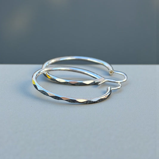 33 mm Silver 925. Hoops