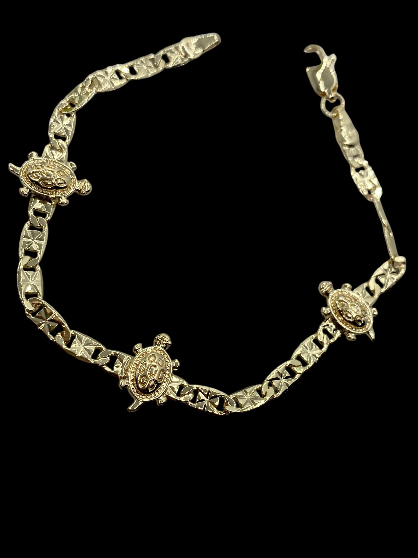 Turtle 14 Gold Plates Bracelet