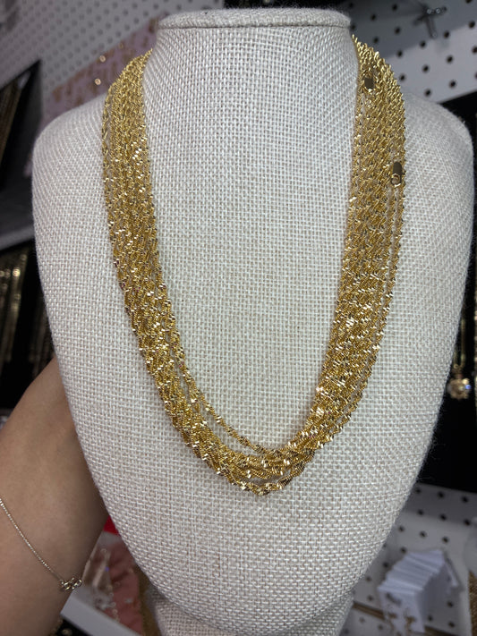 Twist “18 inches necklace